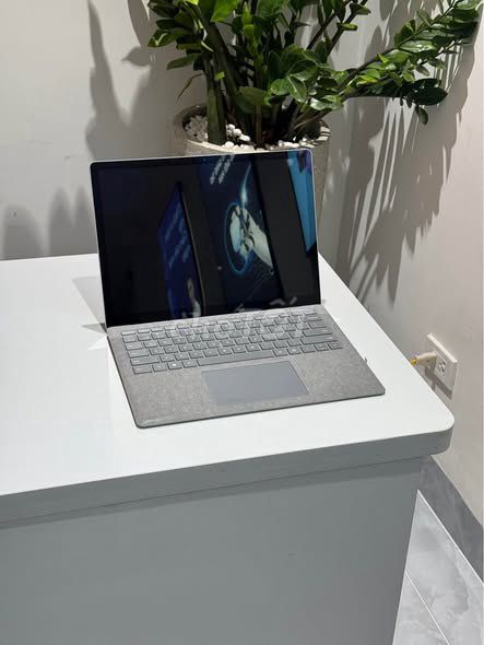 Microsoft Surface Laptop 4 Ryzen 5 16GB/256GB Cảm ứng 2.5K Bạc. Mua bán Laptop tại Quận 5 Tp Hồ Chí Minh được đăng bởi Hội Đồ Điện Tử hình 1