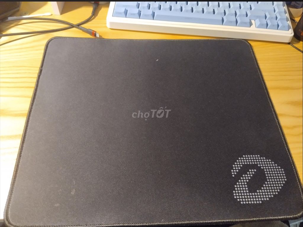 Chuột Fuhlen L102 Đen + pad chuột dareu esp102. Mua bán Phụ kiện (Màn hình, Chuột...) tại Quận Đống Đa Hà Nội được đăng bởi Ha Trung Anh hình 1