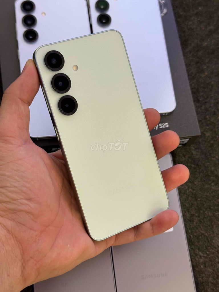 Samsung S25 256GB xanh mint đặc biệt. Mua bán Điện thoại tại Quận 3 Tp Hồ Chí Minh được đăng bởi 2 Hand STORE  hình 1