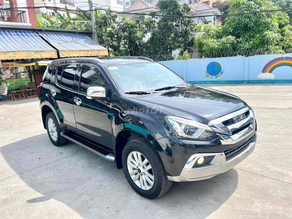 Isuzu Mu X 2018 1.9 4X2 AT - 88000 km. Mua bán Ô tô tại Quận Tân Phú Tp Hồ Chí Minh được đăng bởi phan khanh hình 5