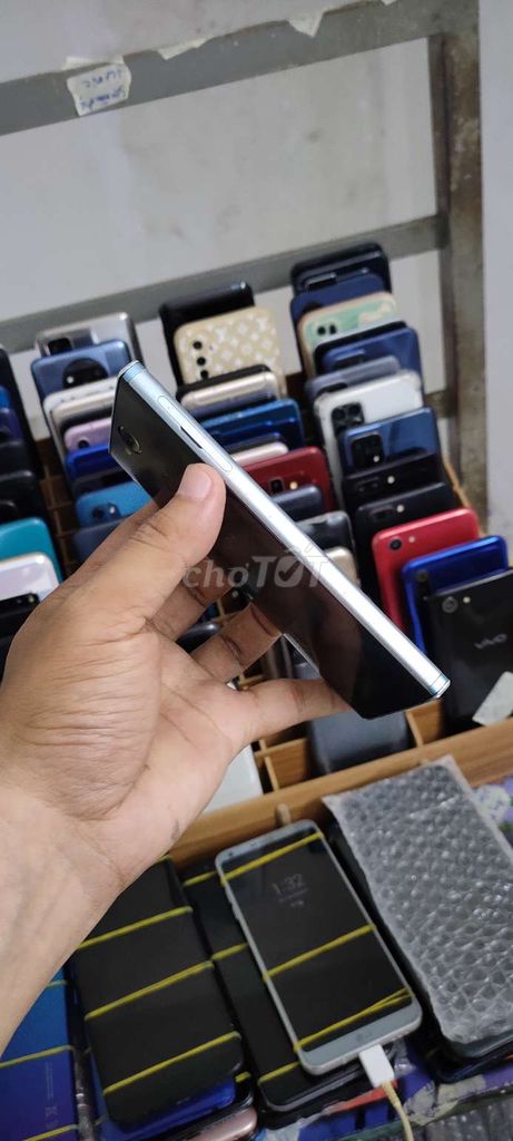 Sony XA2, ram 4gb, 2sim, Android 10. Mua bán Điện thoại tại Quận Gò Vấp Tp Hồ Chí Minh được đăng bởi A LONG   nhận thanh toán THẺ TÍN DỤNG hình 3