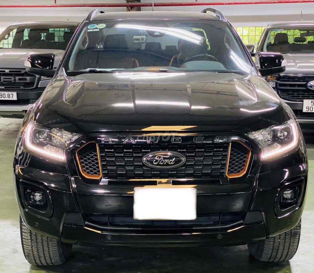 Cần bán ford ranger wildtrak 2 cầu 2021 thái lan