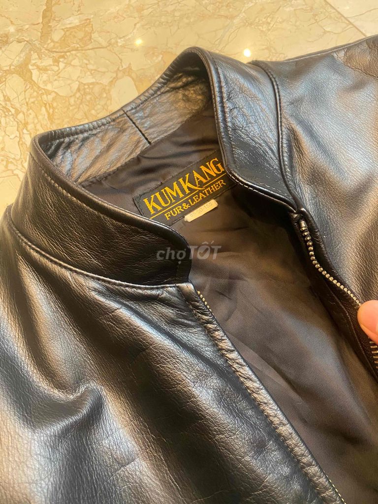 Pass Áo khoác da nữ màu đen da xịn áo Hiệu Italia. Mua bán Quần áo tại Quận Cầu Giấy Hà Nội được đăng bởi LÊ MINH hình 1