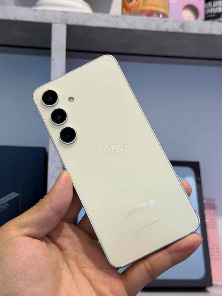 Samsung S24 256Gb Kem 12Gb 99%. Mua bán Điện thoại tại Quận 3 Tp Hồ Chí Minh được đăng bởi Trịnh Quang Linh hình 1