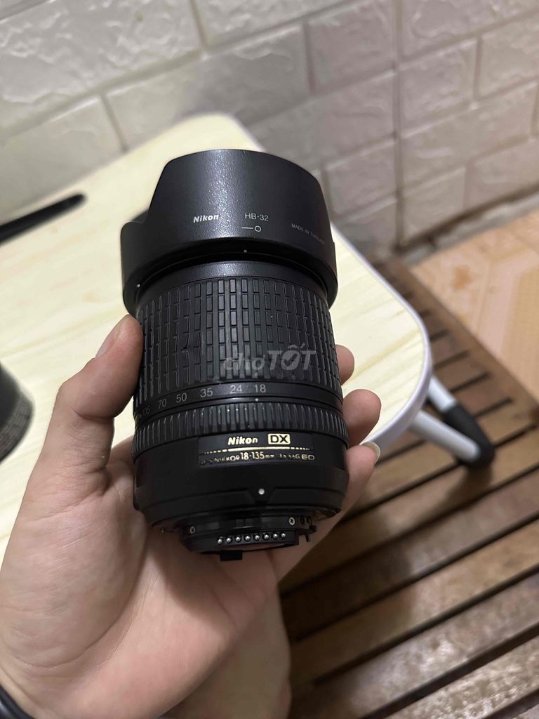 Ống kính Nikon af-s 18-135mm hỏng AF. Mua bán Máy ảnh, Máy quay tại Quận Hoàng Mai Hà Nội được đăng bởi Sy Bui van hình 1