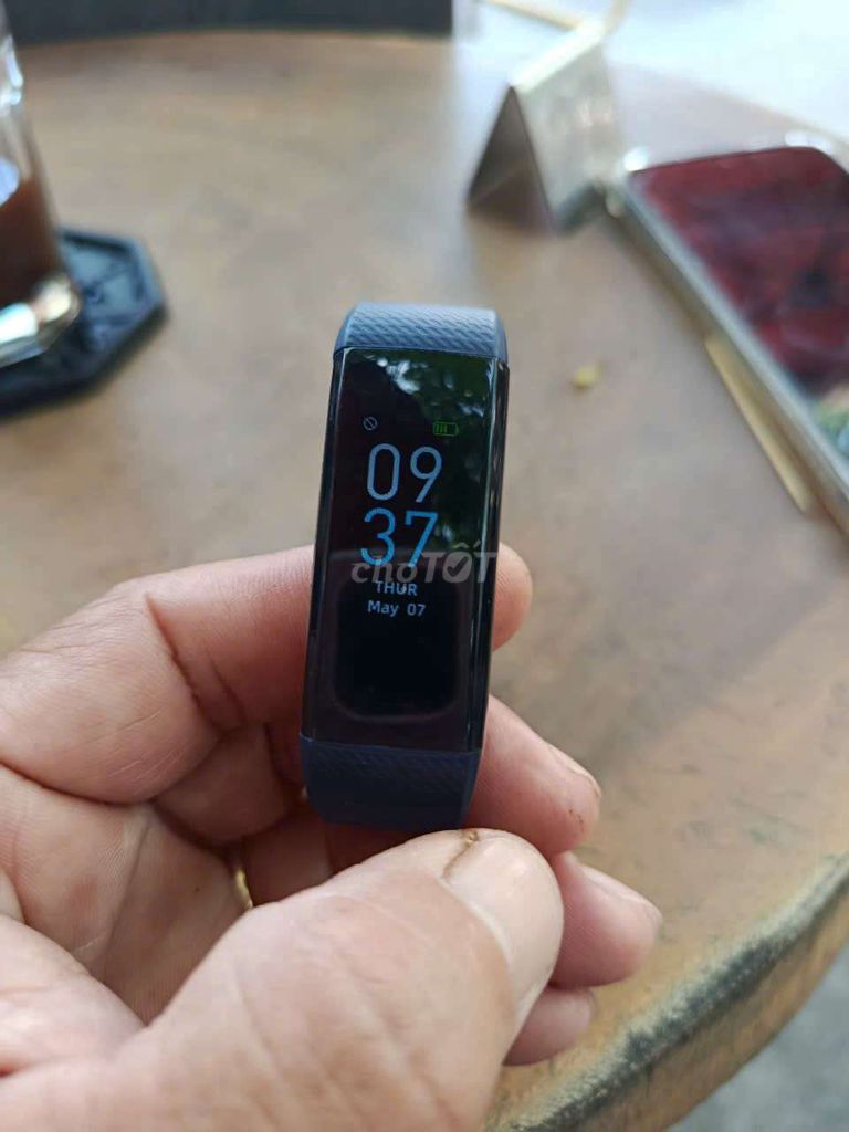 Vòng đeo tay thông minh Runmefit S5 Finess. Mua bán Thiết bị đeo thông minh tại Thành phố Thủ Đức Tp Hồ Chí Minh được đăng bởi Nội Địa Nhật hình 1