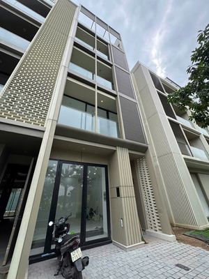 Аренда · 5 комн. · 95 м² · Thành phố Thủ Đức, ул. Đỗ Xuân Hợp
