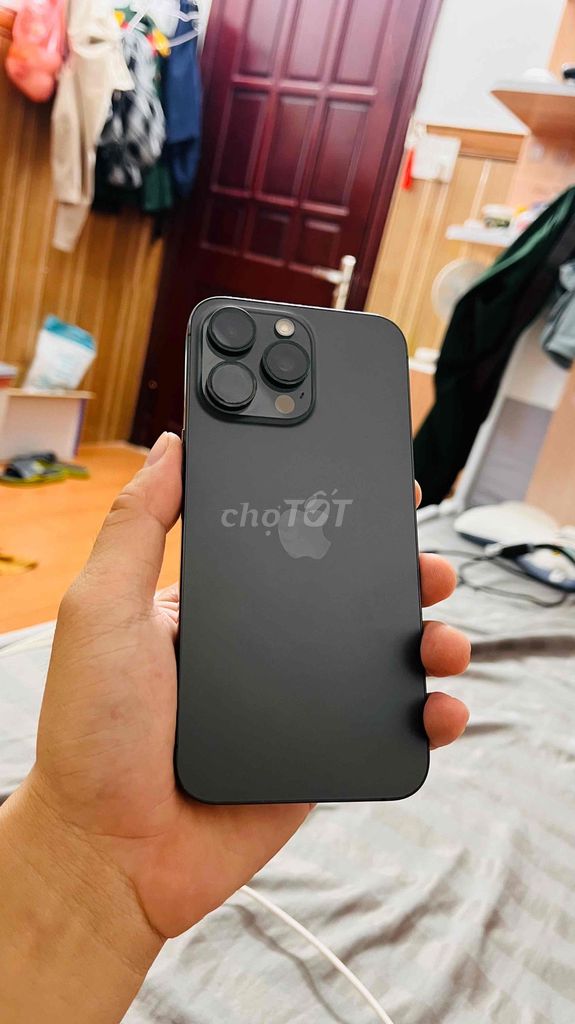 Apple iPhone 15 Pro Max 256GB Đen. Mua bán Điện thoại tại Quận Liên Chiểu Đà Nẵng được đăng bởi Smart hình 1