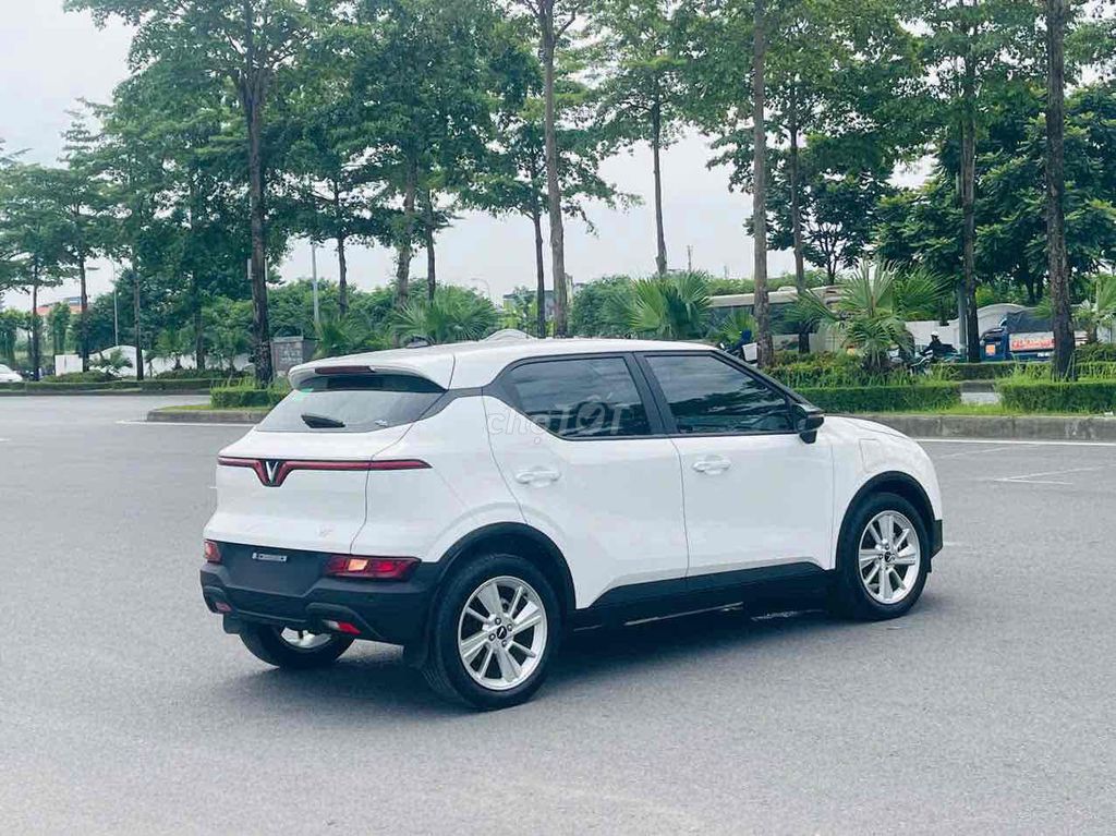 VinFast VF5 2024 Plus - 75000 km. Mua bán Ô tô tại Quận Thanh Xuân Hà Nội được đăng bởi Dương Xuân Trường hình 4