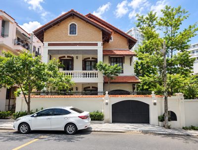 Rent · 1 bd · 165 м² · Quận Bình Thạnh, ул. Đường Ung Văn Khiêm