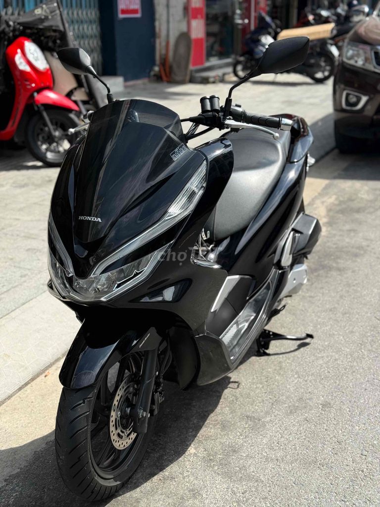 PCX đèn Led máy mạnh. chạy êm ru. Mua bán Xe máy tại Quận Thanh Khê Đà Nẵng được đăng bởi Cửa Hàng Xe Máy Lê Được hình 2