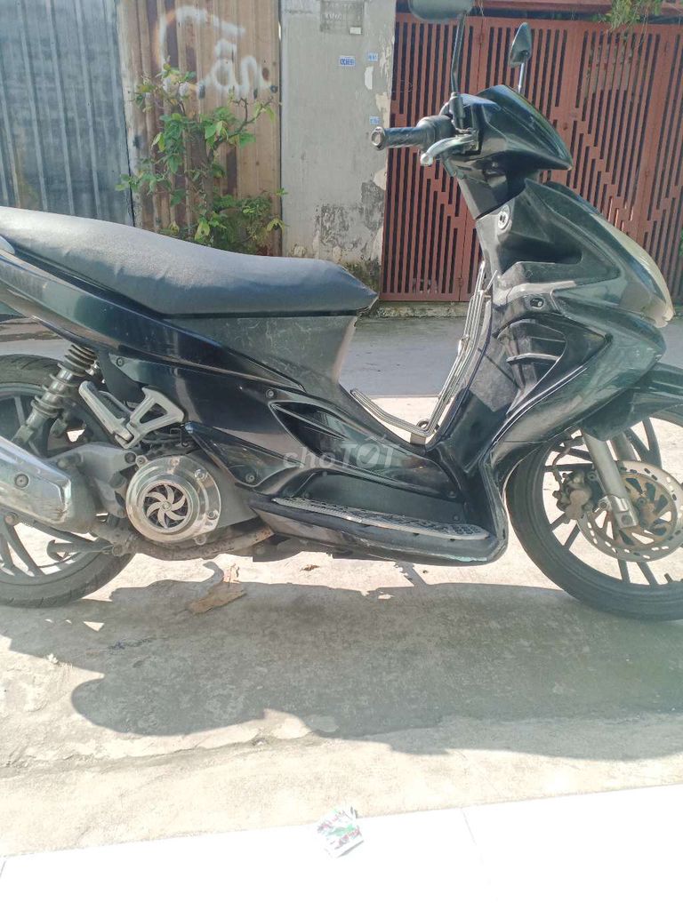 nhà dư xe nên bán. Mua bán Xe máy tại Quận 12 Tp Hồ Chí Minh được đăng bởi minh Anh hình 2