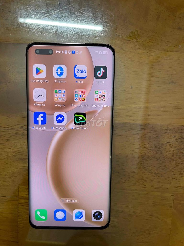 Honor Magic 4 Pro 8GB/256GB Vàng. Mua bán Điện thoại tại Thành phố Thủ Dầu Một Bình Dương được đăng bởi Nguyễn Hùng hình 1