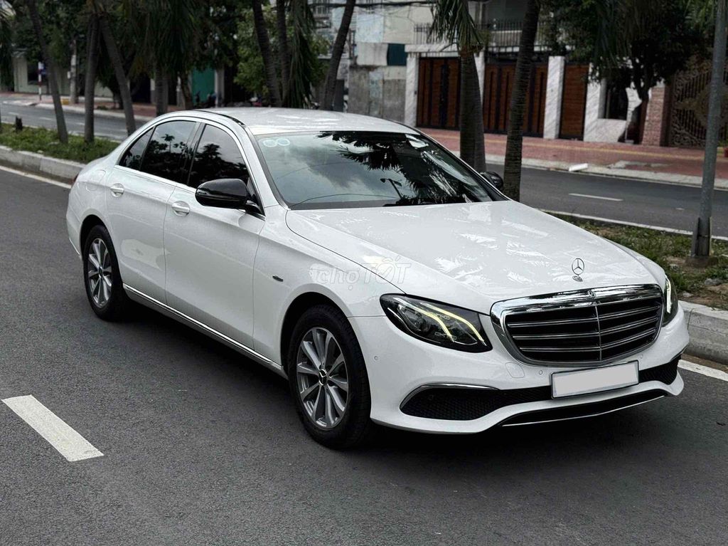 Mercedes Benz E 200 Pre-FL model 2020. Mua bán Ô tô tại Quận 8 Tp Hồ Chí Minh được đăng bởi Khoa nguyễn hình 2
