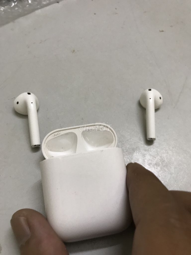 0378211896 - Thanh lý airpods