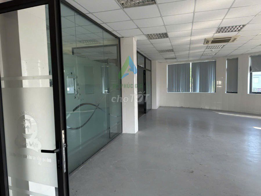 Аренда · 4 комн. · 194 м² · Quận Sơn Trà, ул. Đường Trần Nhân Tông