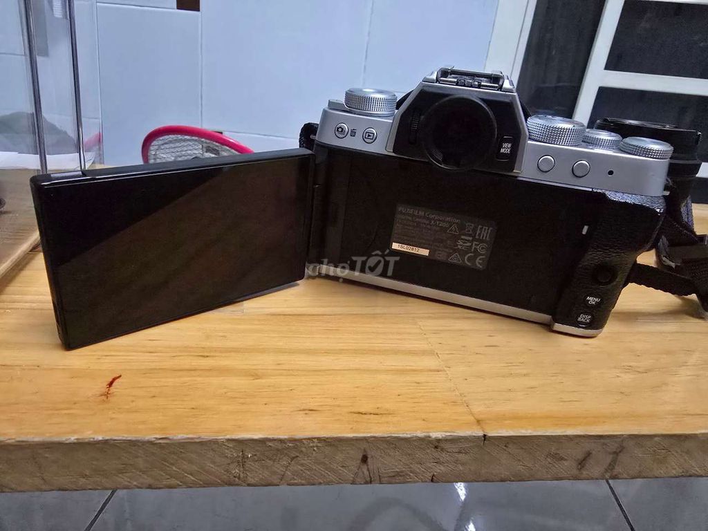 Fujifilm XT200 + Lens kit 15-45 Fullbox + quà. Mua bán Máy ảnh, Máy quay tại Quận 6 Tp Hồ Chí Minh được đăng bởi Kevin hình 1