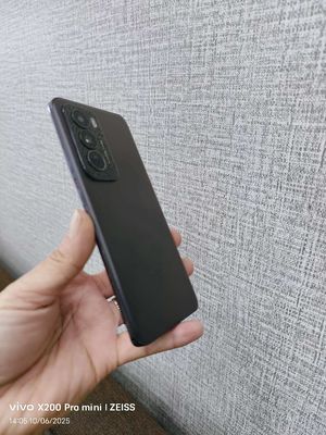Reno 12 5G công ty 99.9%. Mua bán Điện thoại tại Thành phố Buôn Ma Thuột Đắk Lắk được đăng bởi MNmobile