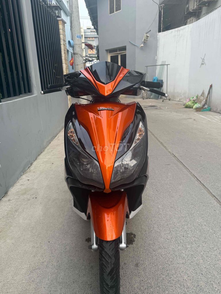 Honda Air Blade 2013 оранжево-черный