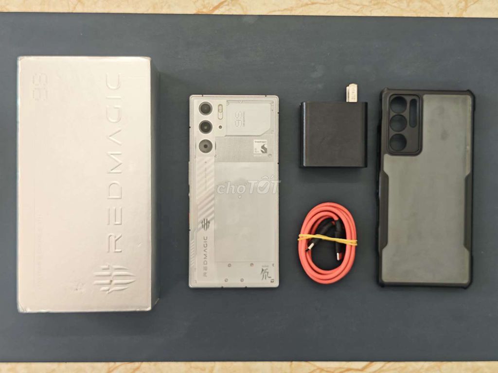 Red Magic 9s Pro lưng trong suốt bán hoặc đổi. Mua bán Điện thoại tại Quận Hải Châu Đà Nẵng được đăng bởi Nguyễn Hưng hình 1