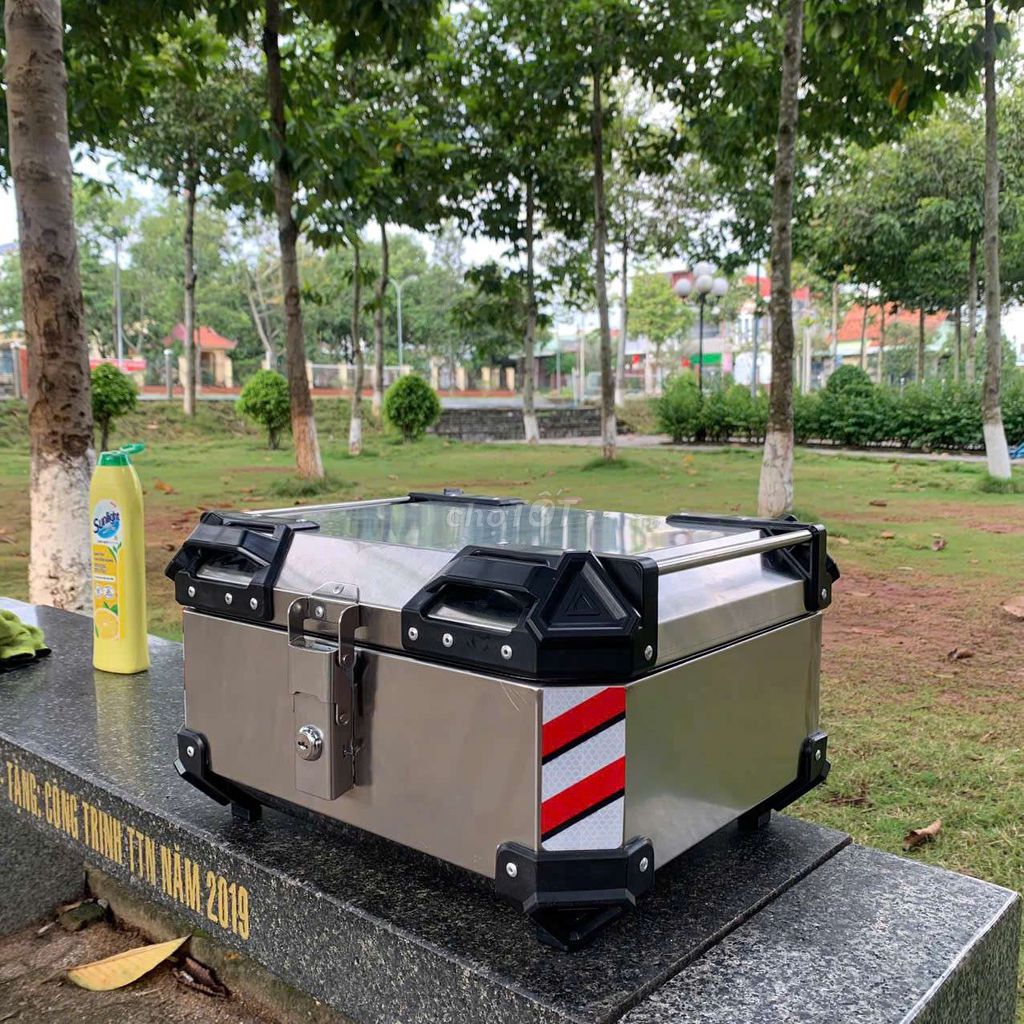 Thùng sau xe máy Inox giá xưởng. Mua bán Phụ tùng xe tại Thành phố Đồng Xoài Bình Phước được đăng bởi CÔNG TY TNHH DỊCH VỤ VÀ THƯƠNG MẠI TỔNG HỢP THUẤN PHÁT  hình 6