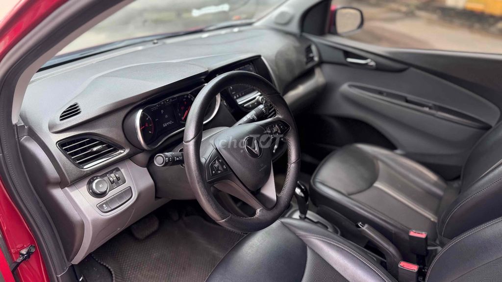 VinFast Fadil 2019 1.4 AT Premium - 66000 km. Mua bán Ô tô tại Quận Tân Phú Tp Hồ Chí Minh được đăng bởi EM TIẾNG hình 10