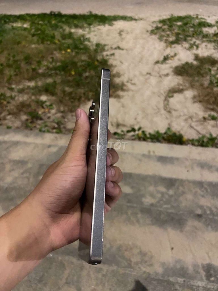 Samsung S25 Ultra Xám Mới 99%. Mua bán Điện thoại tại Quận Thanh Khê Đà Nẵng được đăng bởi Khanh Do hình 1