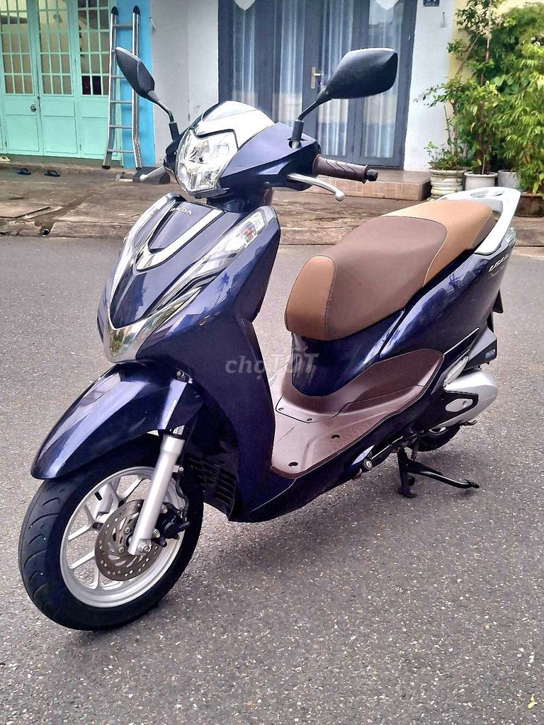 Lead đèn led 4 Val. Biển 43. Khóa ga Nguyên rin. Mua bán Xe máy tại Quận Hải Châu Đà Nẵng được đăng bởi Mua Bán Xe Cũ Có Góp Nợ xấu hình 4