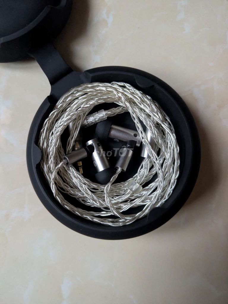 Tai nghe iem Final audio S4000. Mua bán Tivi, Âm thanh tại Huyện Thanh Trì Hà Nội được đăng bởi dung hình 1