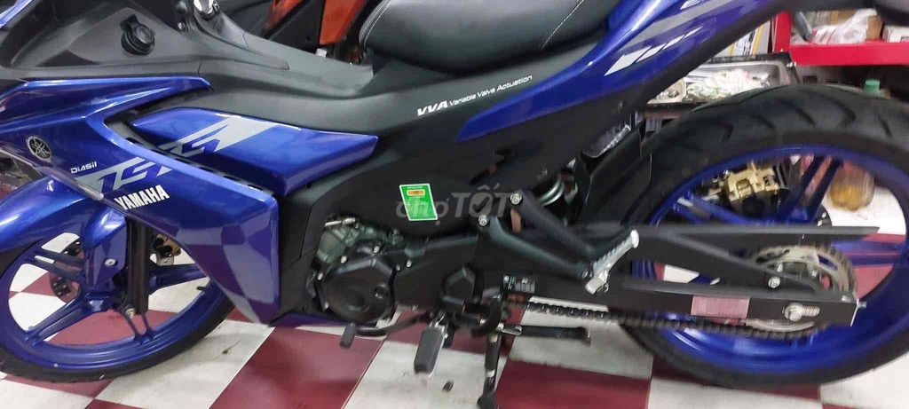 Xe côn tay Yamaha Exciter 155 VVA xanh dương. Mua bán Xe máy tại Quận 8 Tp Hồ Chí Minh được đăng bởi Minh Út hình 6