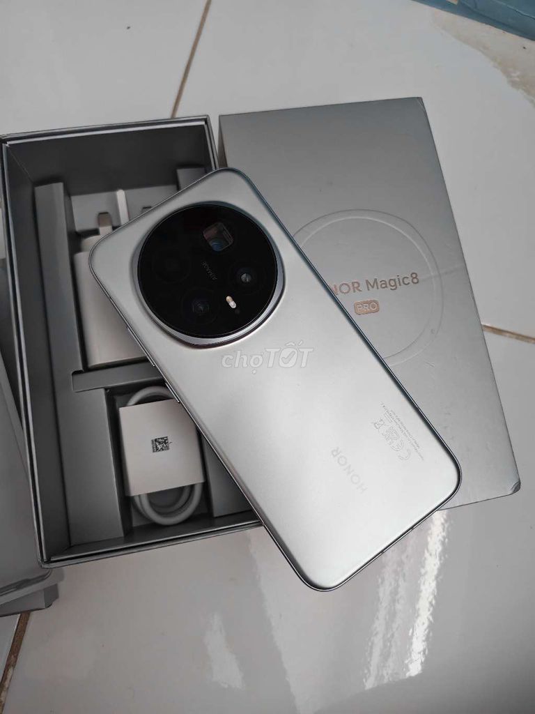 Honor Magic 8 Pro 512 QTe Sạc 3L Fullbox. Mua bán Điện thoại tại Quận Gò Vấp Tp Hồ Chí Minh được đăng bởi Nhi hình 1