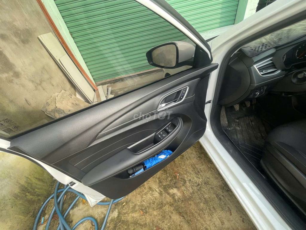 đưa 60  mg5 sàn ..bán trả góp . bao nợ xấu.. Mua bán Ô tô tại Quận Bình Tân Tp Hồ Chí Minh được đăng bởi LÂM TUẤN VINH hình 7