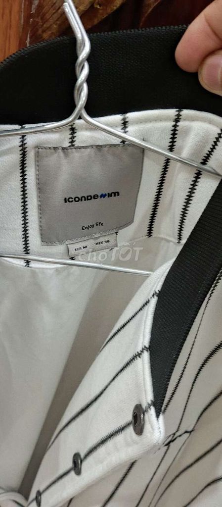 Áo Icon Demim chính hãng
Mới đẹp xịn 99% mới