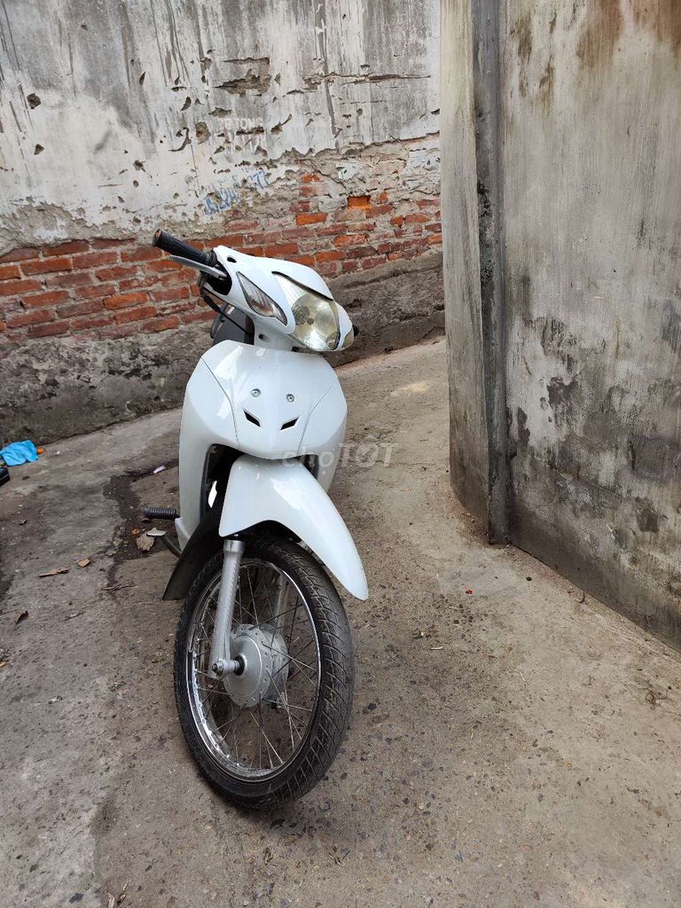 💥𝐗𝐞 𝟓𝟎𝐜𝐜 💥 dành cho HSSV ko cần bằng lái. Mua bán Xe máy tại Quận Nam Từ Liêm Hà Nội được đăng bởi Trang hình 3