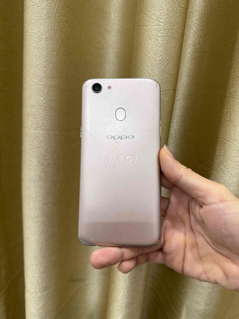 Oppo F5 32GB Vàng hồng. Mua bán Điện thoại tại Quận Ninh Kiều Cần Thơ được đăng bởi Điện Thoại Cỏ Cần Thơ  hình 1
