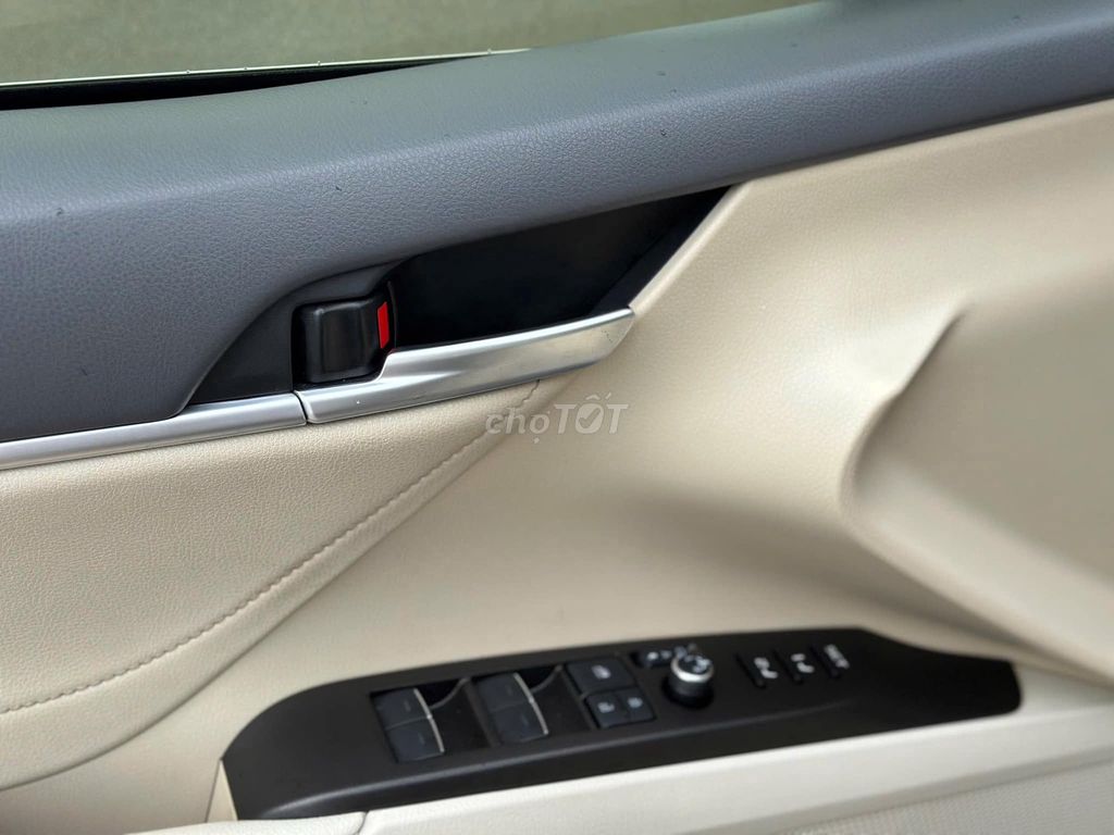 Toyota Camry 2022 2.5Q - 38,000 KM siêu đẹp.. Mua bán Ô tô tại Thành phố Thủ Đức Tp Hồ Chí Minh được đăng bởi Đức Tứ Bánh hình 18