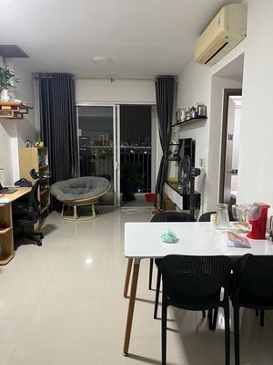 Chính chủ cần bán CH Galaxy 2 PN, 2 WC có sổ hồng view Bitexco