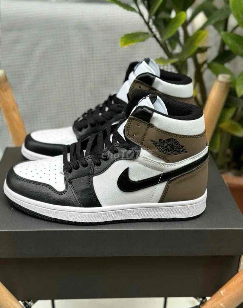 Giày Jordan 1 mocha new size 36 đến 43 xả kho