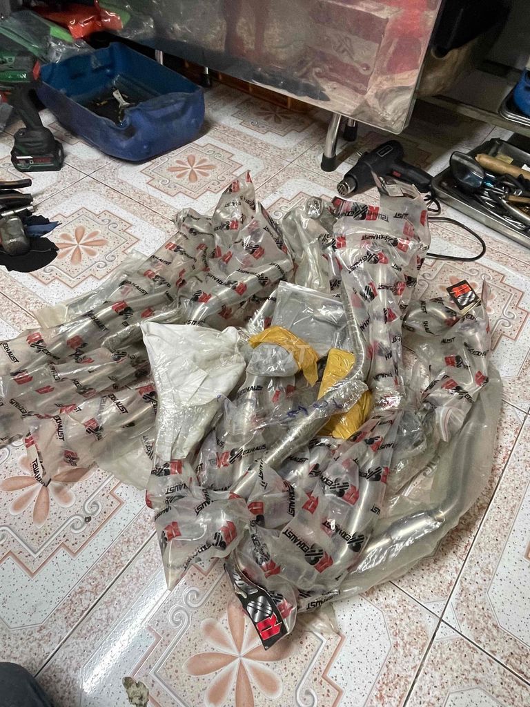 ✅Thanh lý Cổ pas R8 innox 304 gắn vario - sh - v. Mua bán Phụ tùng xe tại Quận Tân Phú Tp Hồ Chí Minh được đăng bởi PT XE MÁY QUANG QUIN hình 5