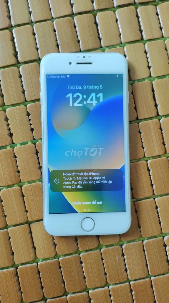 iPhone 8 64GB Trắng. Mua bán Điện thoại tại Huyện Hoài Đức Hà Nội được đăng bởi Dương Thành hình 1