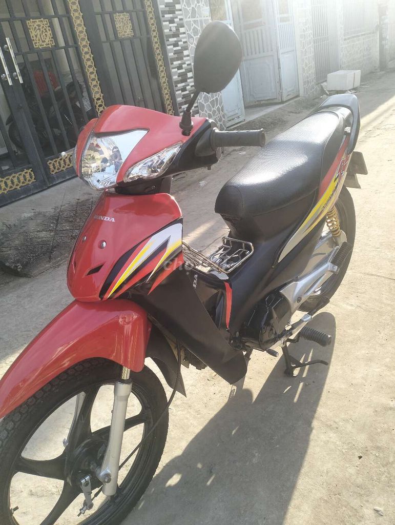 Xe đẹp 50cc ko cần bằng lái. Mua bán Xe máy tại Quận Bình Thuỷ Cần Thơ được đăng bởi nhật Cường  hình 3