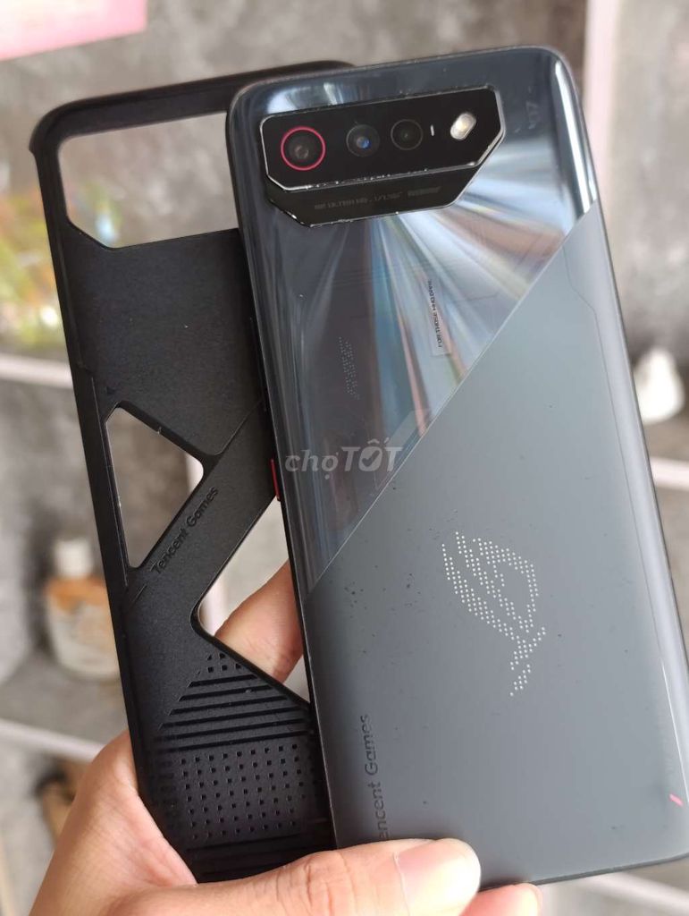 ROG Phone 7 5G Ram 12/256GB - Snap 8 Gen 2. Mua bán Điện thoại tại Quận 10 Tp Hồ Chí Minh được đăng bởi Buôn Bán Nhỏ hình 1