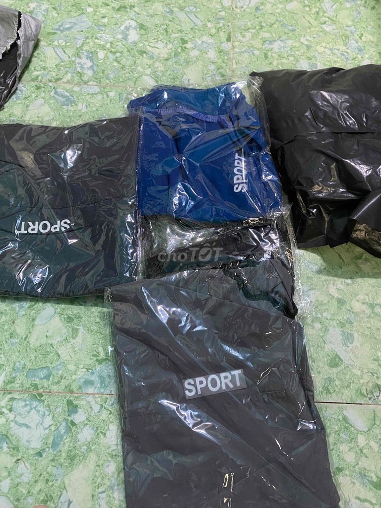 Quần đùi nam vải đen. Mua bán Quần áo tại Huyện Củ Chi Tp Hồ Chí Minh được đăng bởi Nguyễn Thành Đạt hình 1