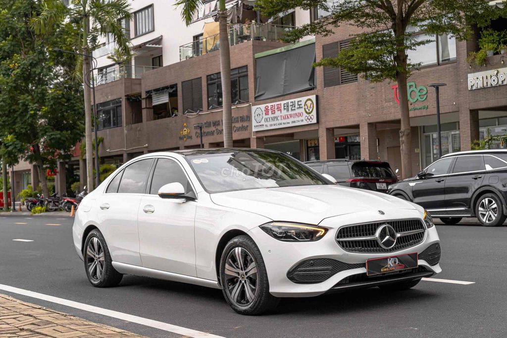 C200 Plus All new  2022 màu trắng cá nhân siêu đẹp. Mua bán Ô tô tại Quận 7 Tp Hồ Chí Minh được đăng bởi Dương Phương hình 5