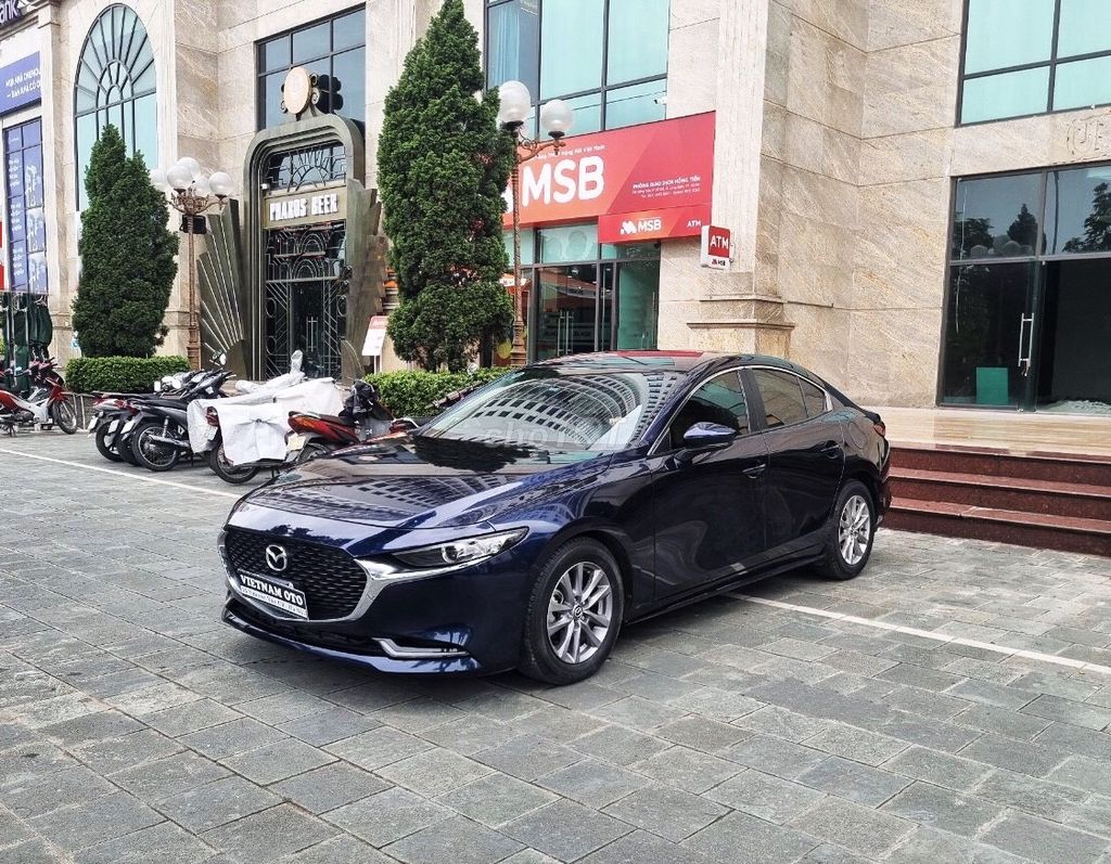 Mazda3 1.5L Luxury 2020 (form 2021) màu cavansite