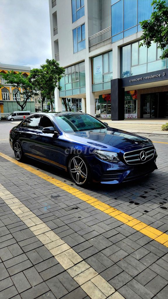 E300 AMG giá mua mới 3,2 tỷ nay bán 1ty2xx. Mua bán Ô tô tại Quận 7 Tp Hồ Chí Minh được đăng bởi tuấn anh hình 4