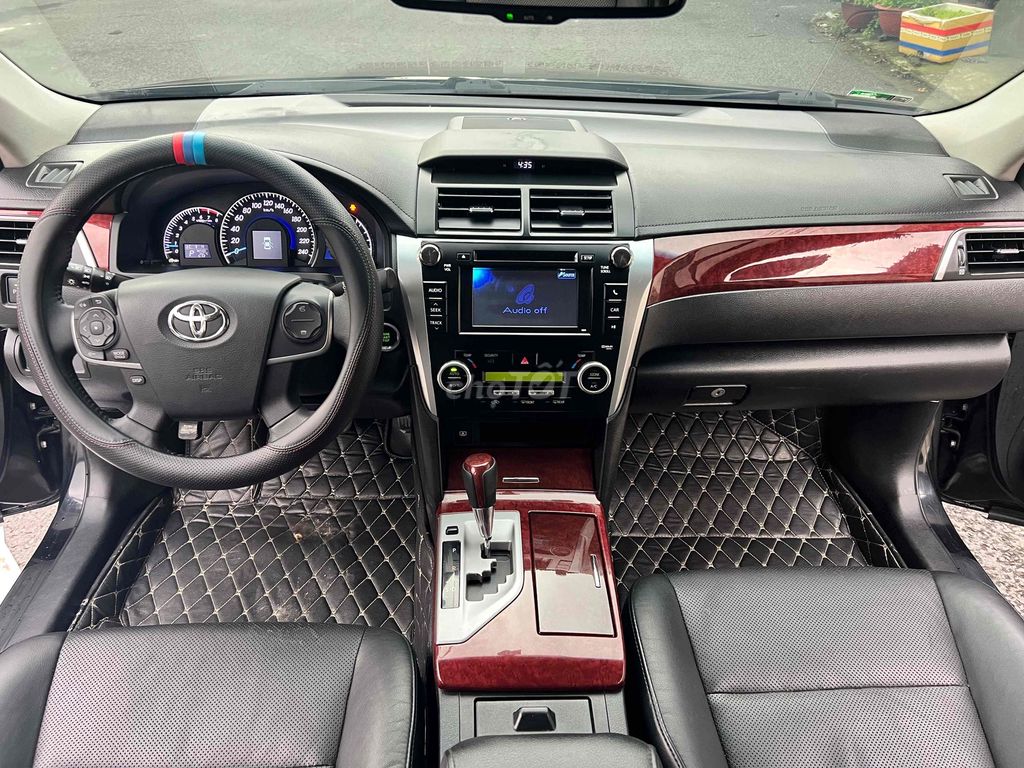 Toyota Camry 2013 2.5Q Đen 112.000 km. Mua bán Ô tô tại Thành phố Thủ Dầu Một Bình Dương được đăng bởi MR Hiền  hình 9