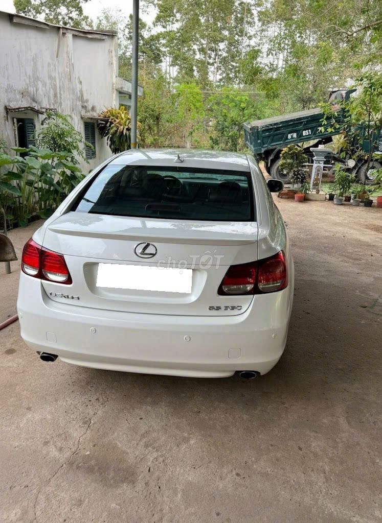 Lexus GS350 2006, số tự động màu trắng. Mua bán Ô tô tại Quận Gò Vấp Tp Hồ Chí Minh được đăng bởi Xuân Trường hình 2
