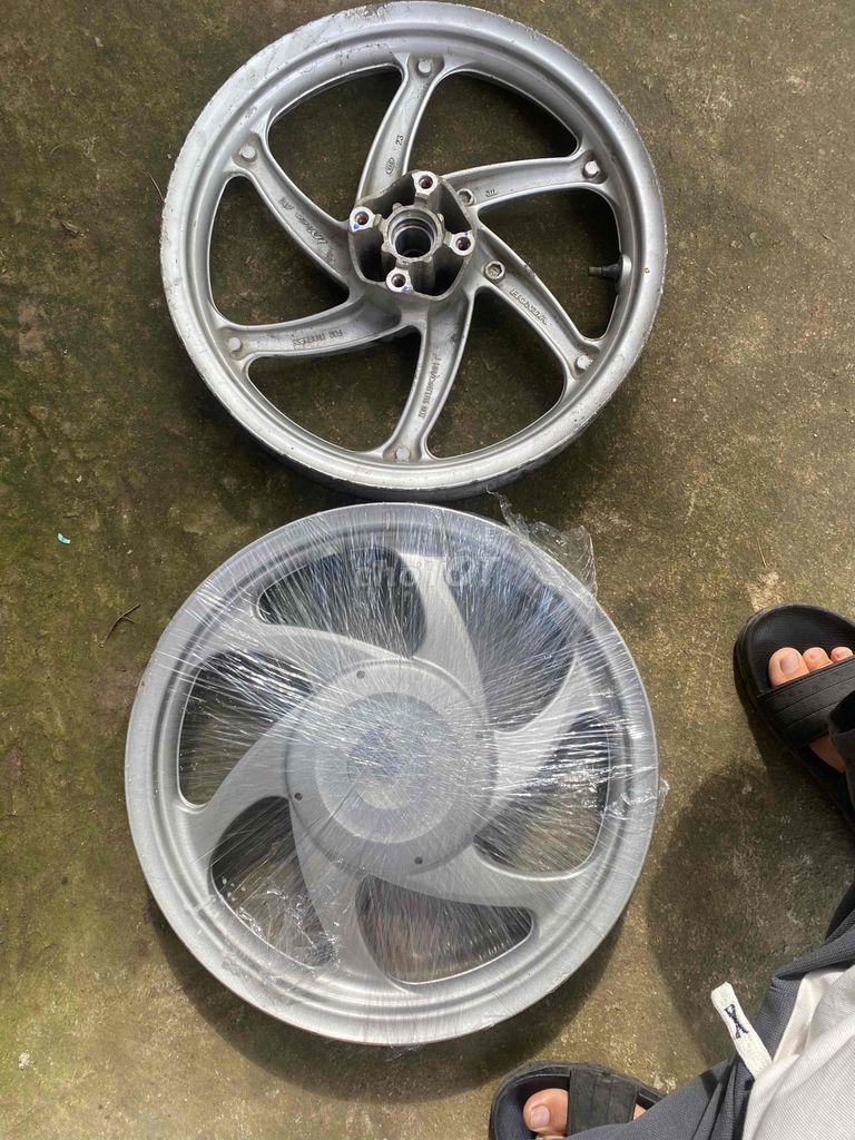 mâm vison k44. Mua bán Phụ tùng xe tại Huyện Mỏ Cày Bắc Bến Tre được đăng bởi N T T hình 1