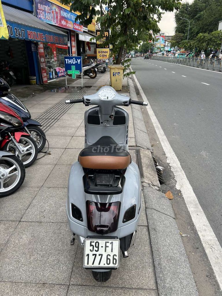 Piaggio GTS 125 2008 mới 90% Bstp chính chủ. Mua bán Xe máy tại Quận Tân Phú Tp Hồ Chí Minh được đăng bởi Tuanduy hình 3